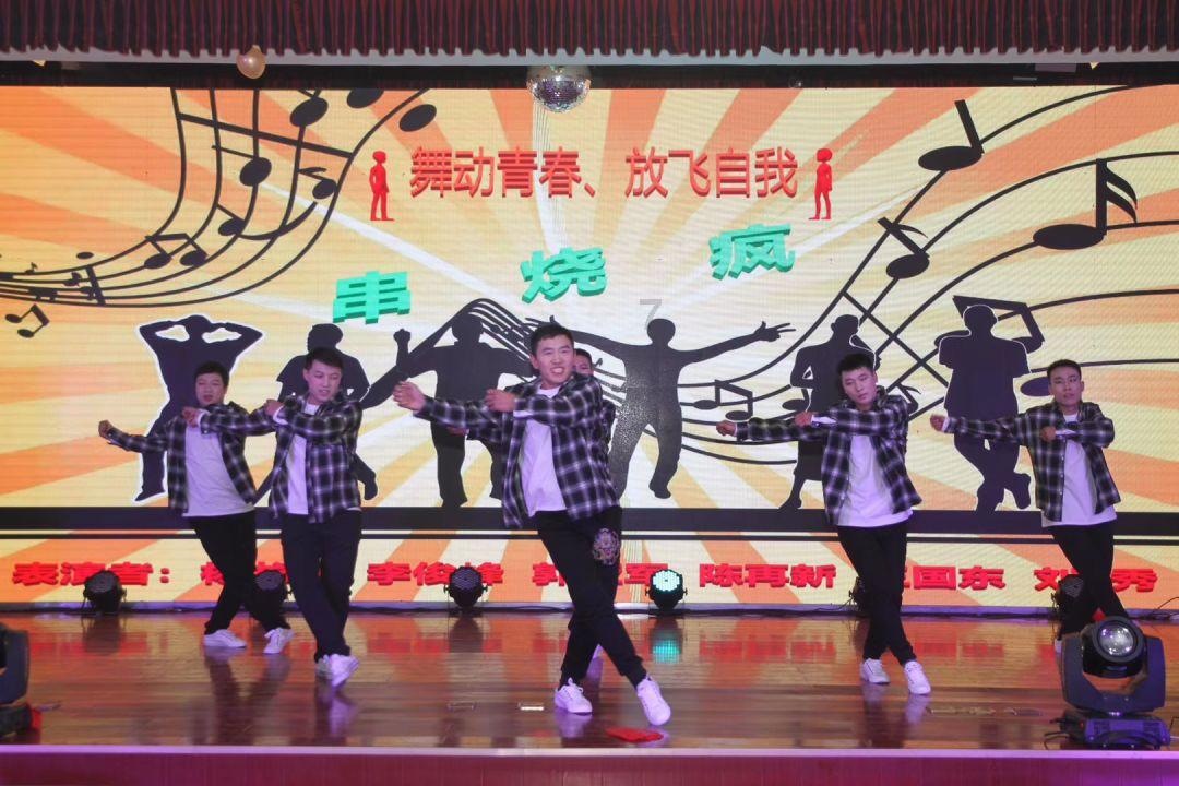 忻州市图书馆开展“拥抱来自星星的孩子”情暖新春 共护未来慰问活动